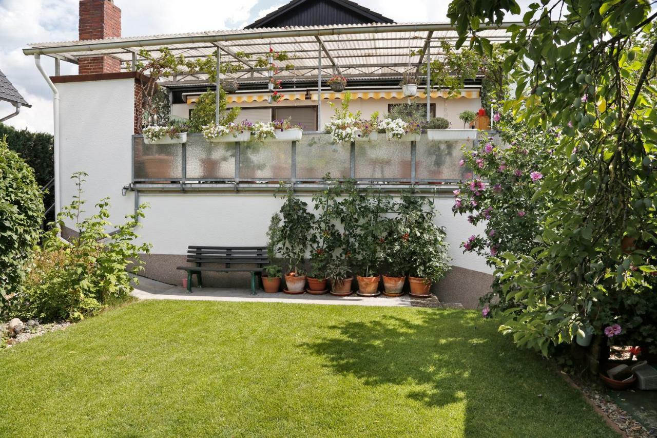 Gaestehaus Schaefer Bensheim Exterior photo